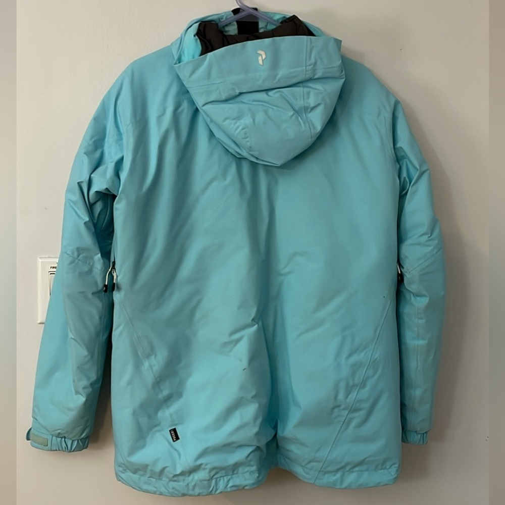 Gortex insulated Peak Performance ski or snowboard jacket - Picture 2 of 9